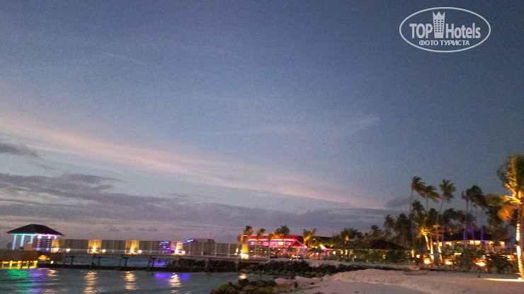 Hotel photo Oblu Xperience Ailafushi 4*