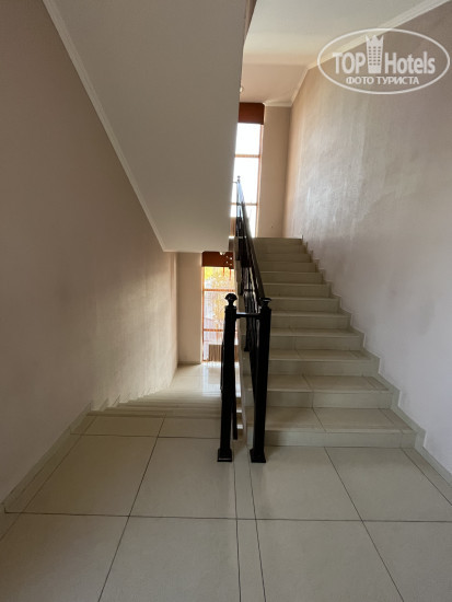 Hotel photo Калифорния 3*