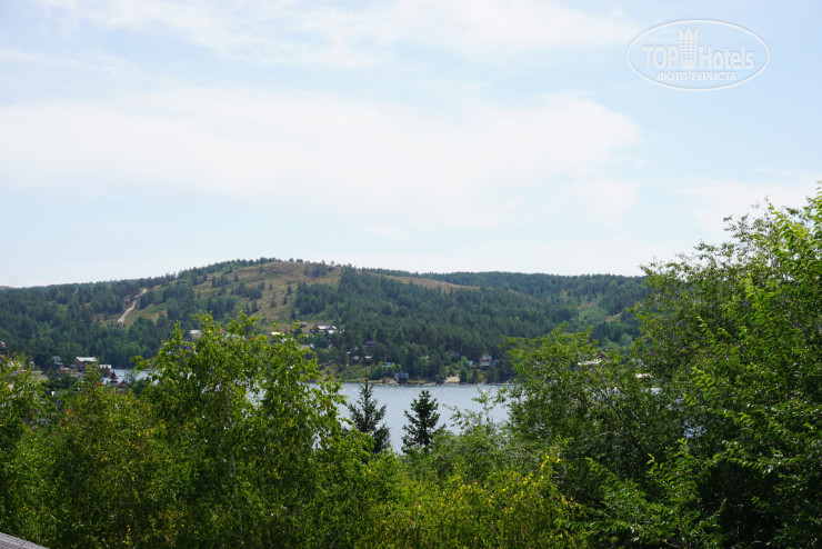 New photos from tourists Goluboi Zaliv