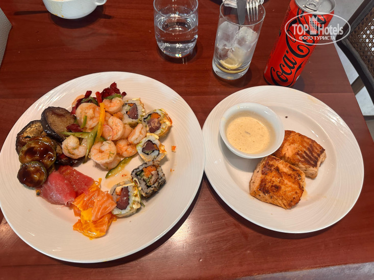 New photos from tourists Erth Abu Dhabi 5*