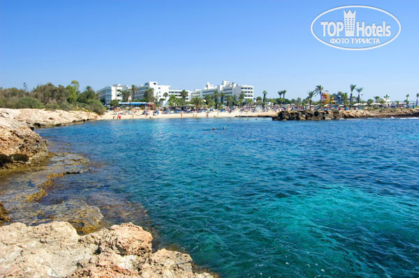 New photos from tourists Yianoulla 3*