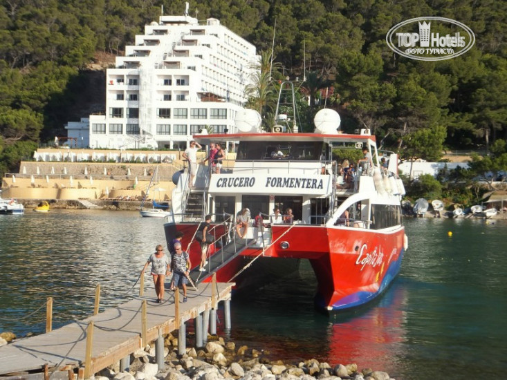 Hotelier's photos Sirenis Cala Llonga Resort 3*